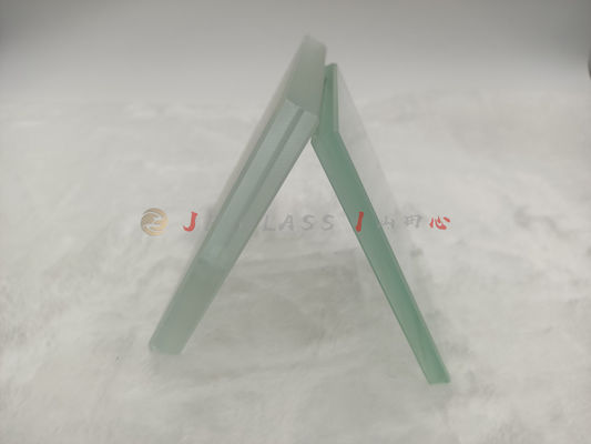 Ladrillos vitrificados indeterminados del bloque de vidrio 8x8x3 de la pared del cuarto de baño