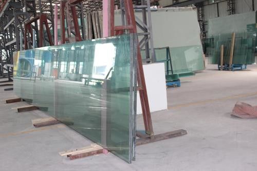 Los paneles de cristal estándar de los rascacielos medios de las capas intermediarias