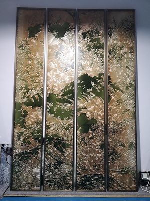 10m m pintaron los paneles de cristal