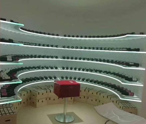 La tienda del diseño gráfico perforó el vidrio moderado claro de 8m m