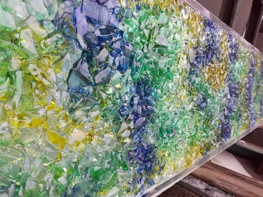 El hotel casero 2m m 6x8 fundió los paneles de la ventana de cristal