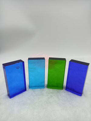 Ladrillos a prueba de polvo sólidos coloridos del bloque de cristal de la división 80m m