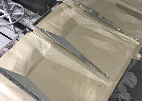 el fondo de 3D KTV anunció el corte Crystal Glasses de 12m m
