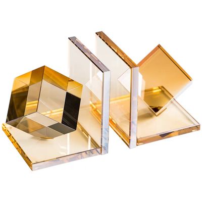 Ornamentos de cristal claros