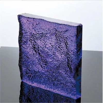 La pared del fondo de Elegent de la boda presenta cristales de acrílico