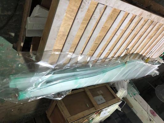 La división decorativa endureció el vidrio de forma irregular laminado